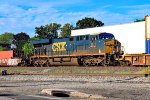 CSX 821 on I-162